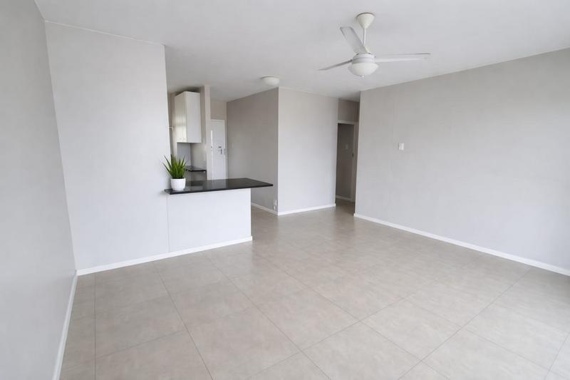 2 Bedroom Property for Sale in Green Point Western Cape